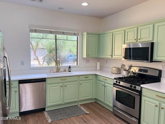 Photo - 1702 W Owens Way