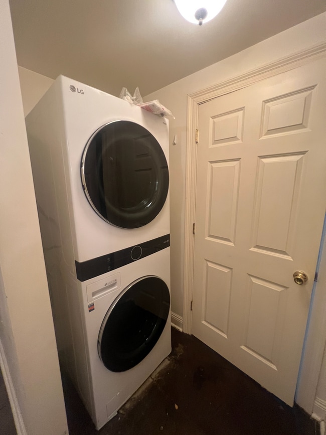 Photo - 1601 Broadway St Unit 1603 Basement Left
