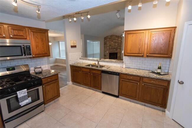 Photo - 1009 Wildwood Dr
