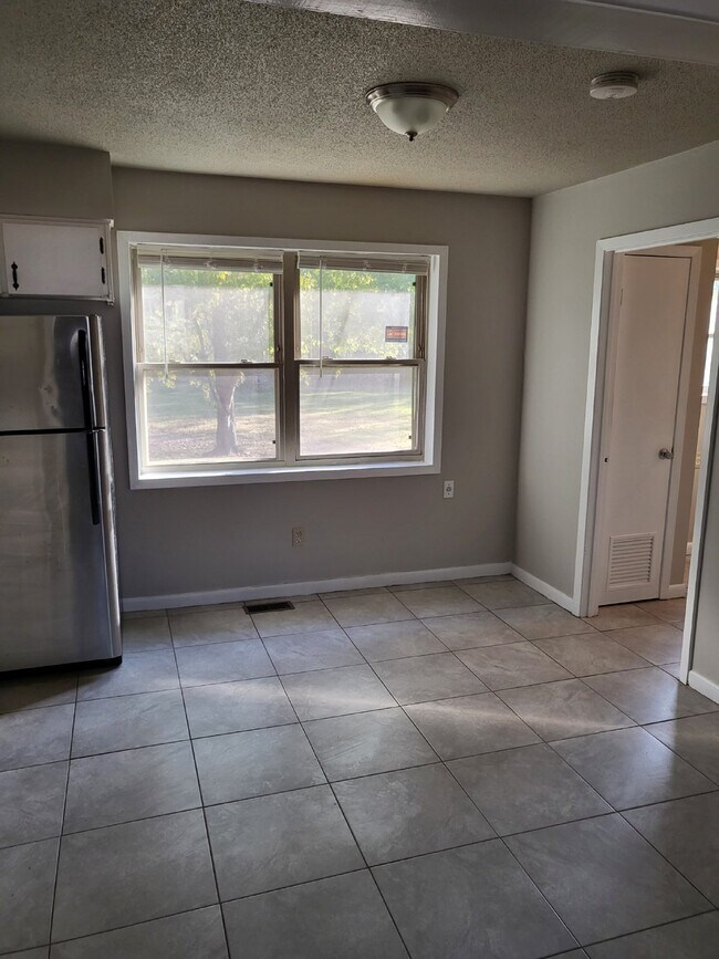 Photo - "Charming 3-Bedroom Home in Brookland - Co...