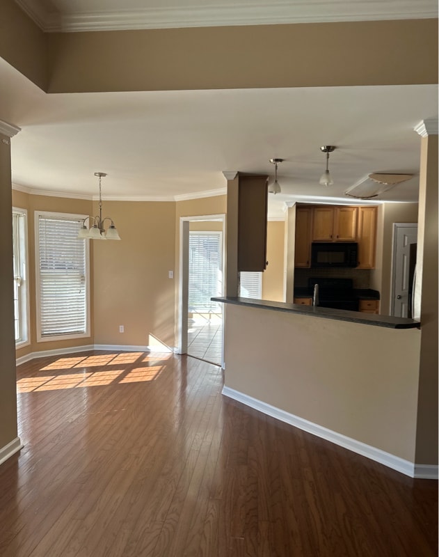 Photo - 354 Race Track Rd