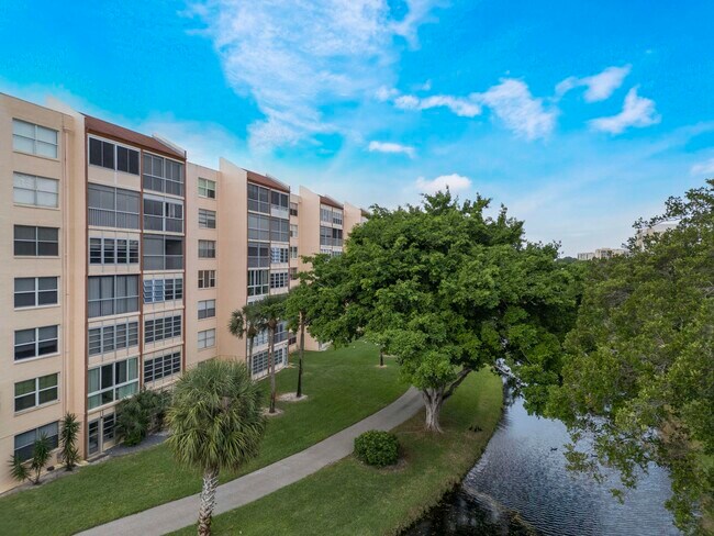 Photo - 14527 Bonaire Blvd Unit 510