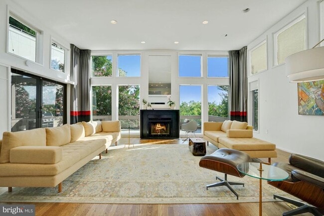 Photo - 4626 Charleston Terrace NW