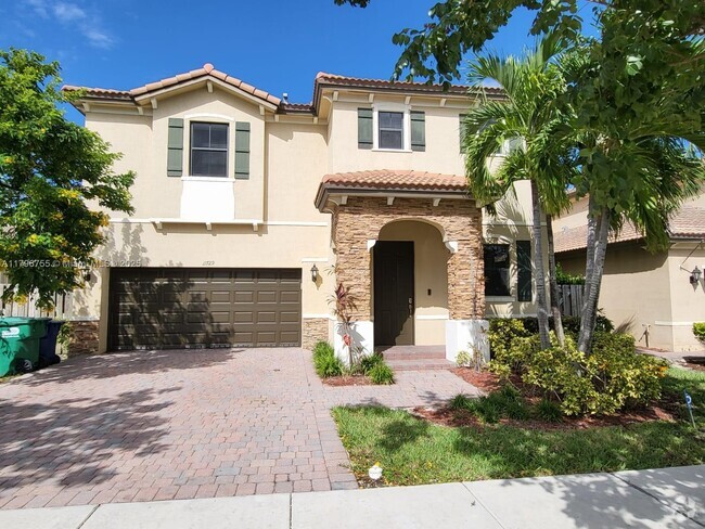 Building Photo - 11729 SW 236th St Rental