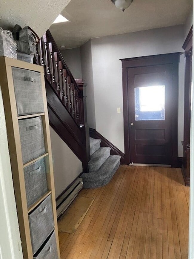 Photo - Charming 4 Bedroom 2 Bath House
