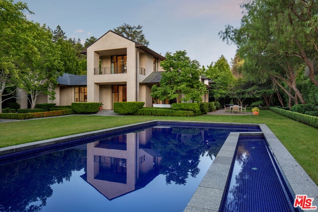 74 Atherton Ave