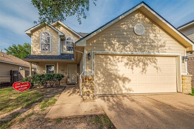 Photo - 11030 KNOBBLEY Oak Ct House