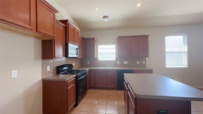 Photo - 18219 Red Oak Manor Ln