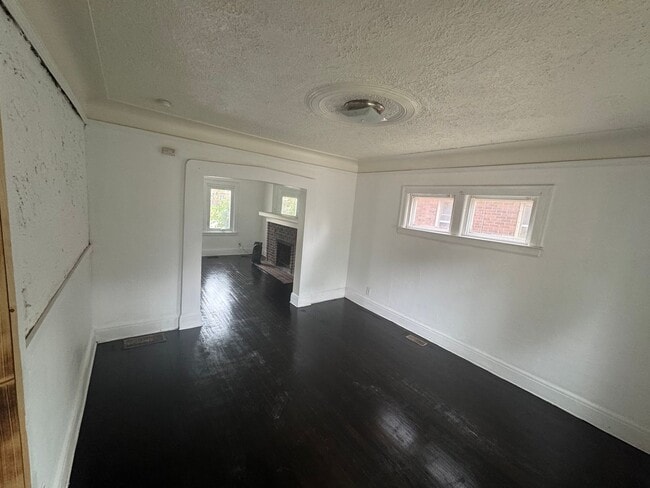Photo - 3 bed/ 1 Bath