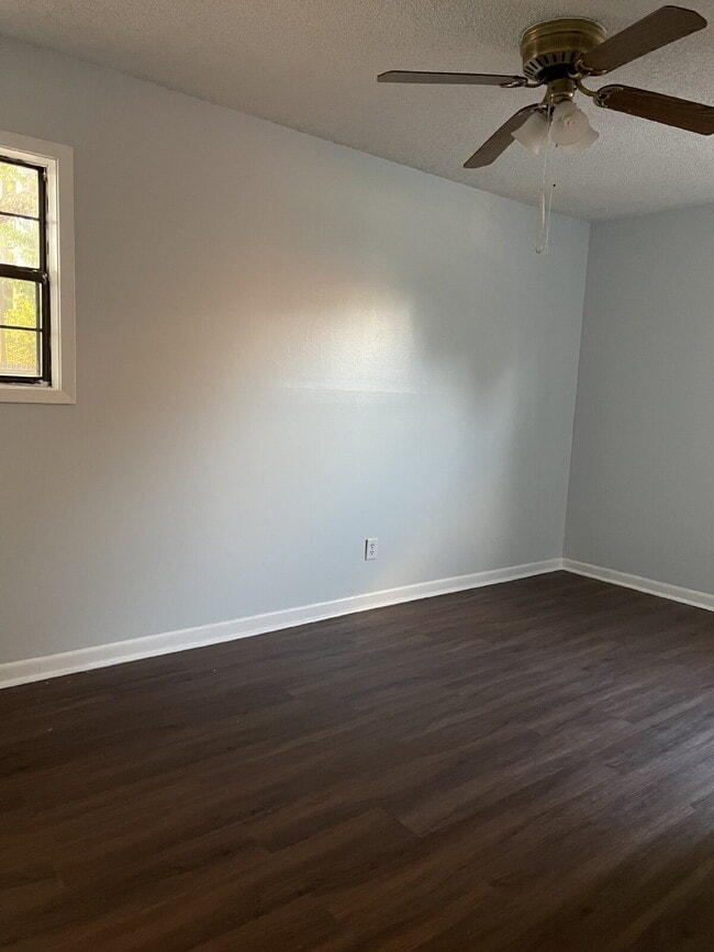 Photo - "Charming 3-Bedroom Home in Jonesboro - Co...