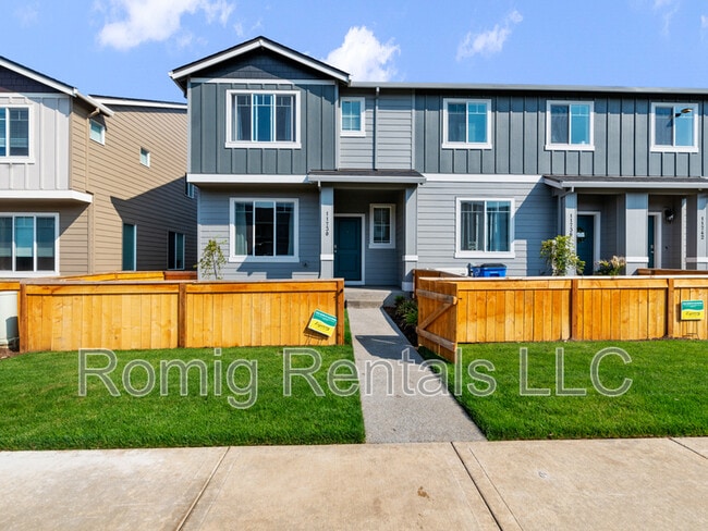 Building Photo - 11730 NE 21st Way Rental