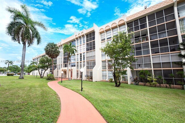 Photo - 801 Three Islands Boulevard Unit 103