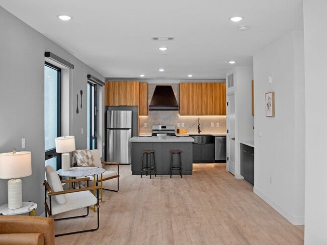 Photo - Lux: Wonderland in Crossroads / Katz on Main Apartamentos