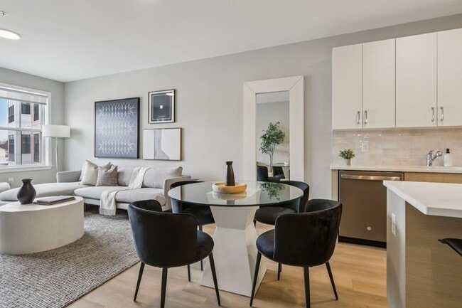 Photo - Experience Luxurious Living at CENTURION Union Center Unidad Residence 329