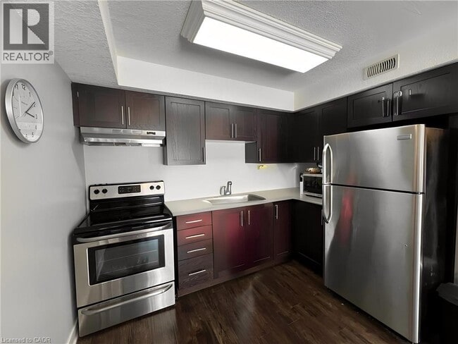 Photo - 185 Windale Crescent Unit 9C