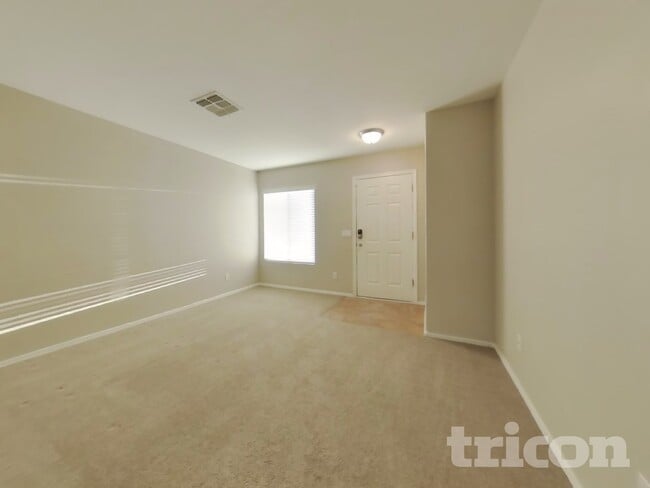 Photo - 11934 N Olive St