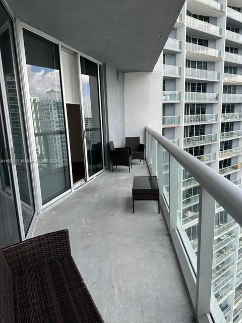 Photo - 465 Brickell Ave Condominio