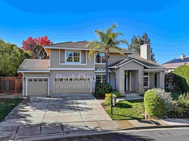 Photo - Beautiful Home in Peacock Creek