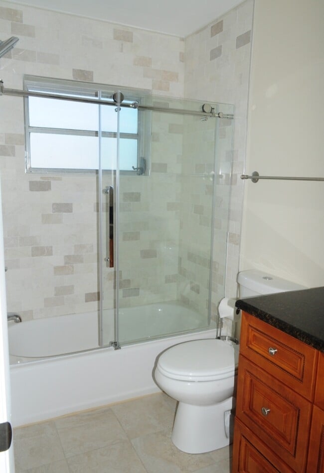 Photo - 5250 Nesting Way Unidad A Rental