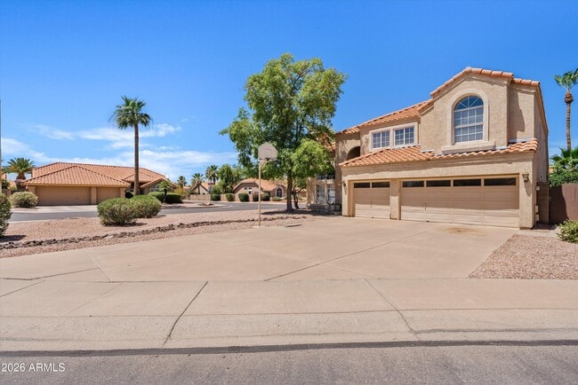 Photo - 1300 N Sycamore Ct