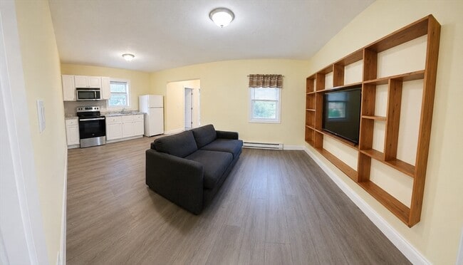 Photo - 7 Cape Rd Unit B