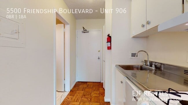 Photo - 5500 Friendship Blvd Unidad 906