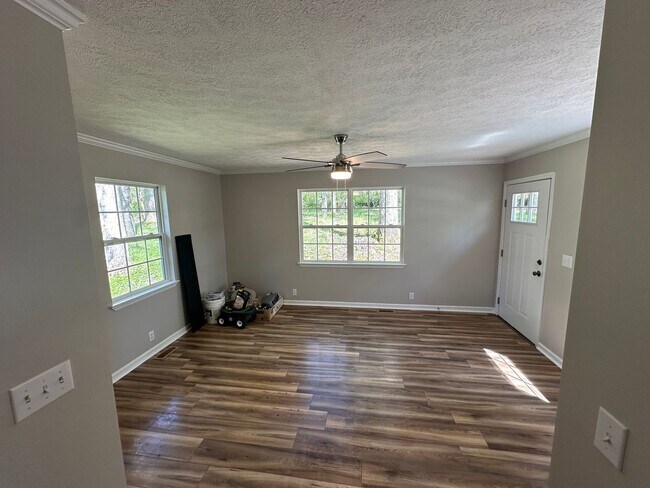 Photo - FOR LEASE- SINGLE FAMILY HOME IN MORRISON TN!