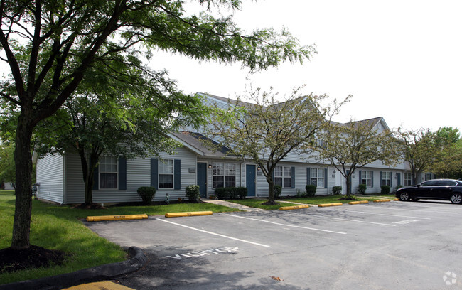 Building Photo - Willow Bend Rental