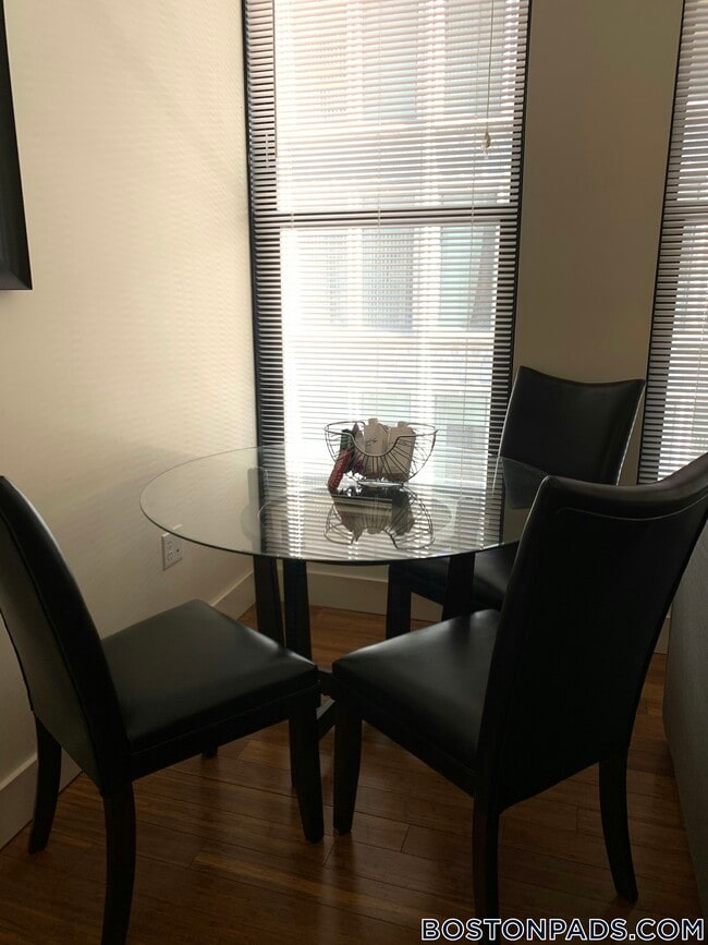 Photo - 8 Winter Pl Unit 403