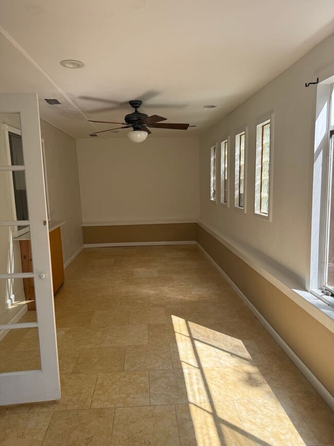 Photo - 2 Parkshore Cir