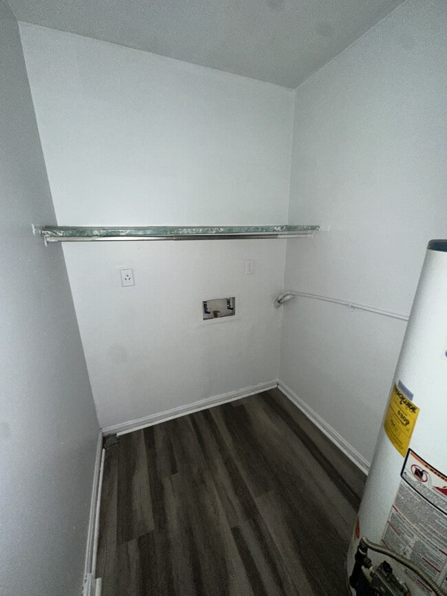 Photo - 7528 Garrison Rd