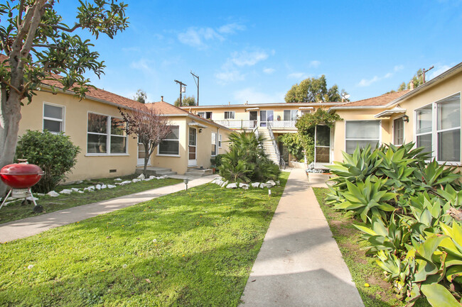 Building Photo - Washington Blvd. Marina Apartments - near ...