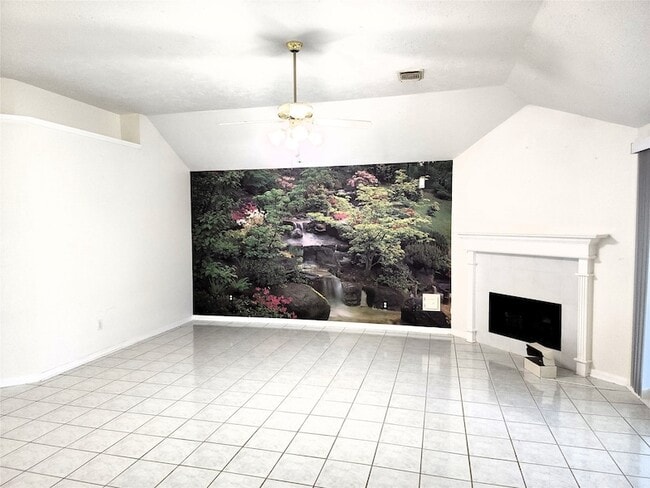 Photo - 3103 Gatesbury N Dr