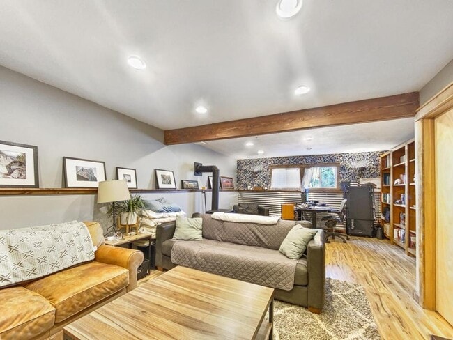 Photo - 3250 W.Hollyhock Dr