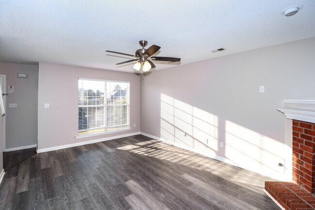 Photo - 5452 Belle Ridge Dr