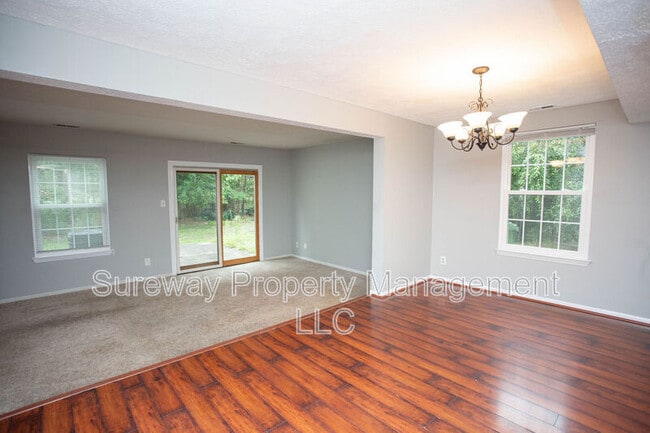 Photo - 38 Dorchester Cir