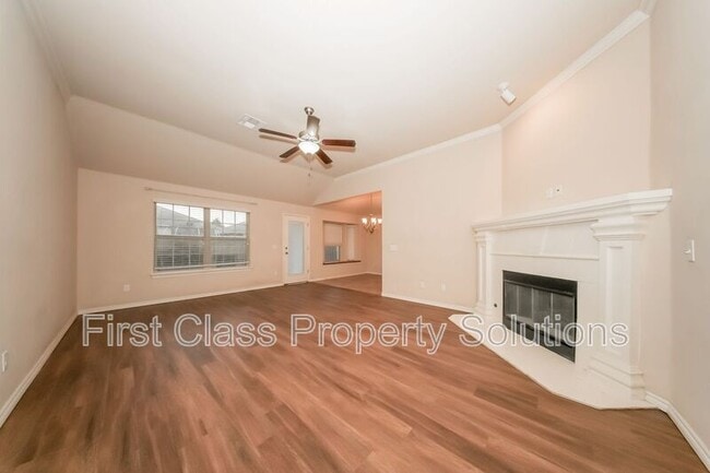 Photo - 19613 Allergando Ln