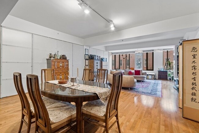 Photo - 1313 Washington St Unidad 321