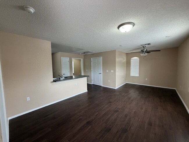 Building Photo - 9811 Socorro Rd