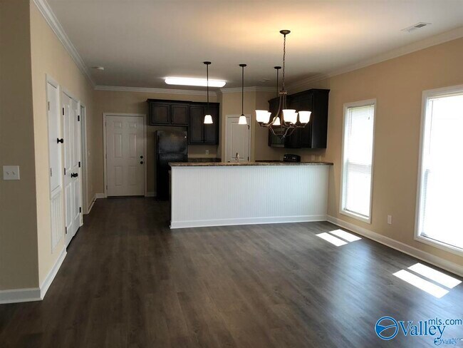 Photo - 4029 Jeff Rd NW