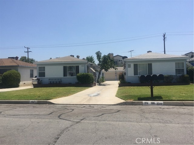 Building Photo - 1114 Okoboji Dr