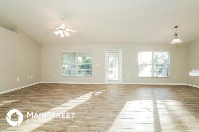 Photo - 1911 NE 19th Ave