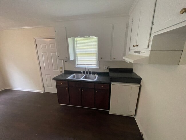 Photo - Single-Family Home: Near Shopping, Movie T...