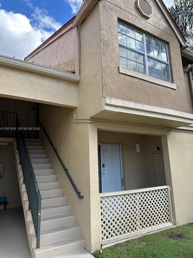 Photo - 18304 NW 68th Ave Unidad H