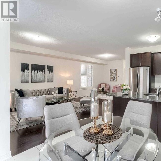 Photo - 15 Germain Cir