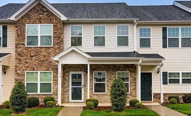 Photo - 119 Summerland Dr