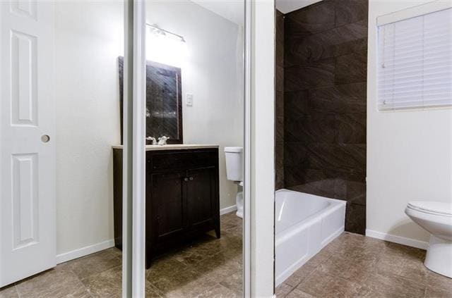 Photo - 5114 Columbia Ave Unit 202