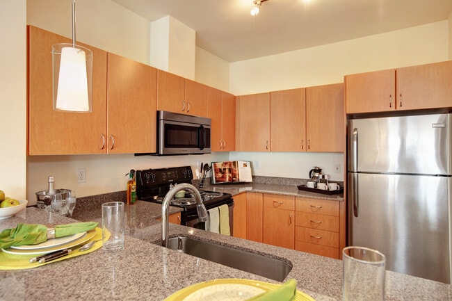 Kitchen-Bar 2