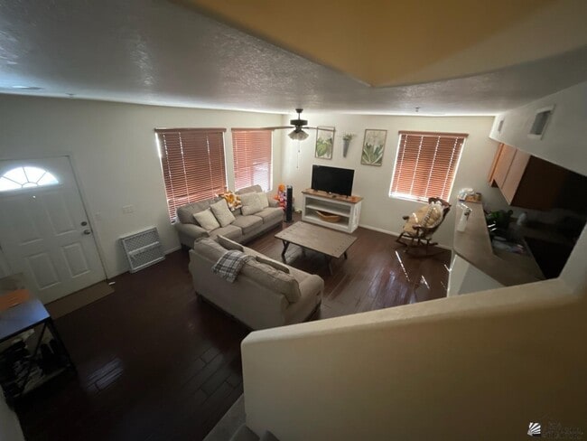 Building Photo - 3593 W 22nd Pl Unit E Rental
