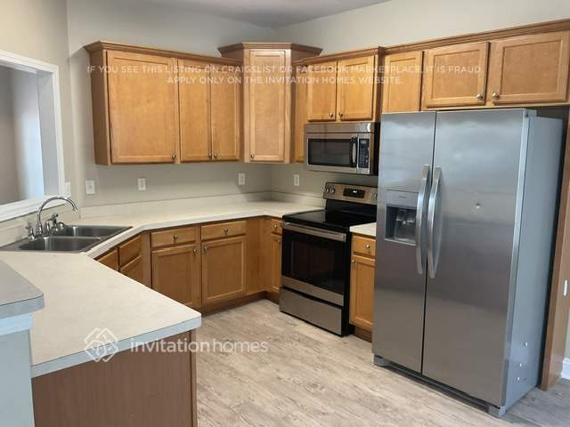 Photo - 8210 Mossybrook Ln